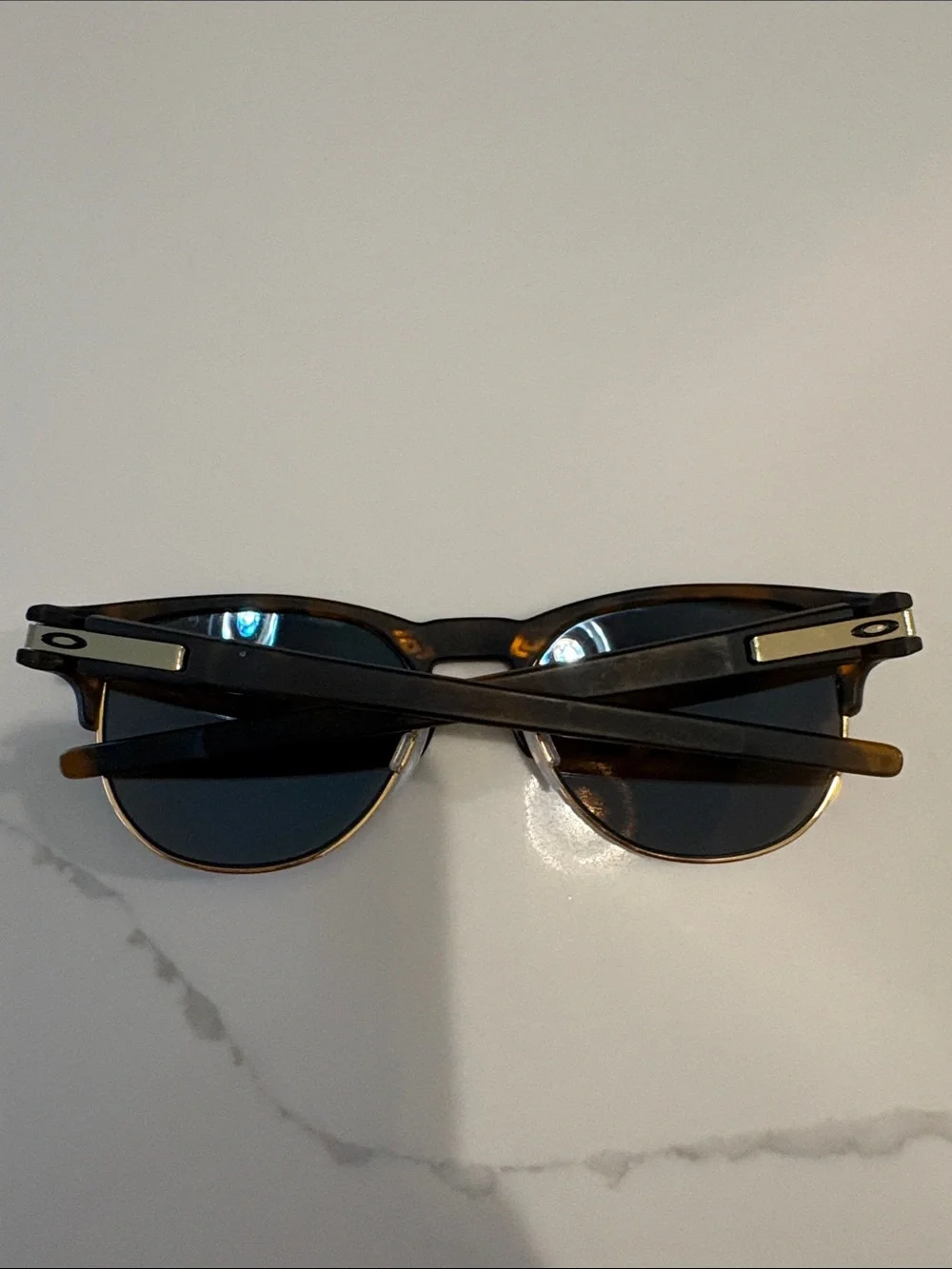 Oakley latch key